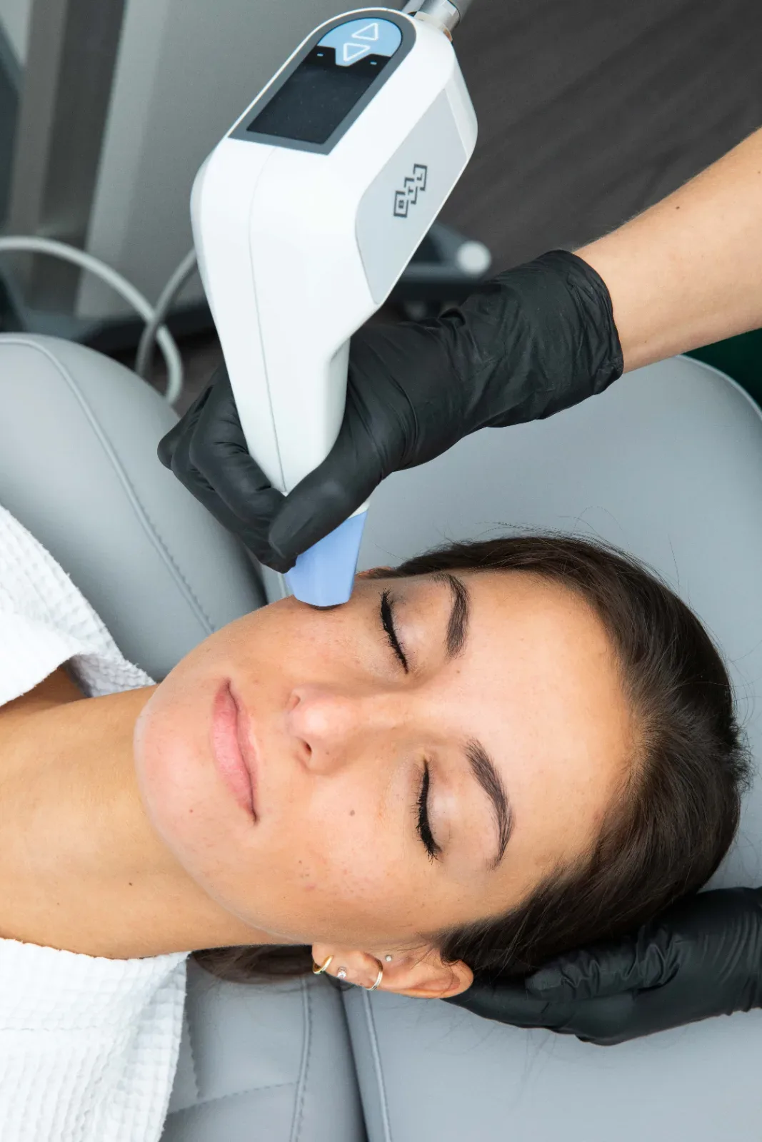 Center Aesthetic & Dermatology — photo 3